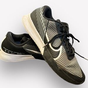🇪🇸🥑Nike Court Air Zoom Vapor Pro Black Mint Foam Size 12.5  (retail $135)